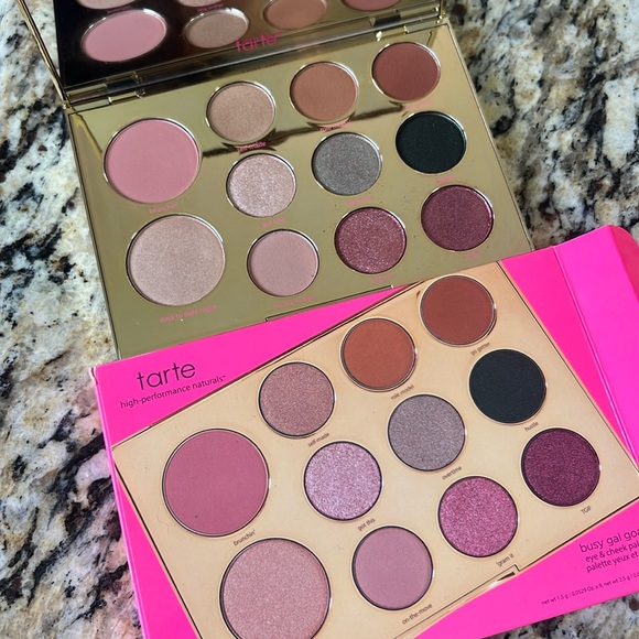⭐🦇Rare! Tarte Busy Gal Goals Eye & Cheek Palette - Picture 4 of 12